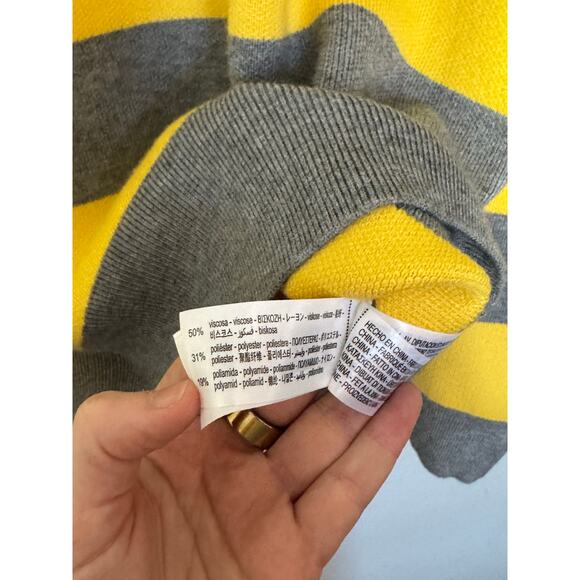 Women's Size M Zara Striped Yellow and Gray Striped Collared Long Sleeve Sweater - Picture 6 of 8